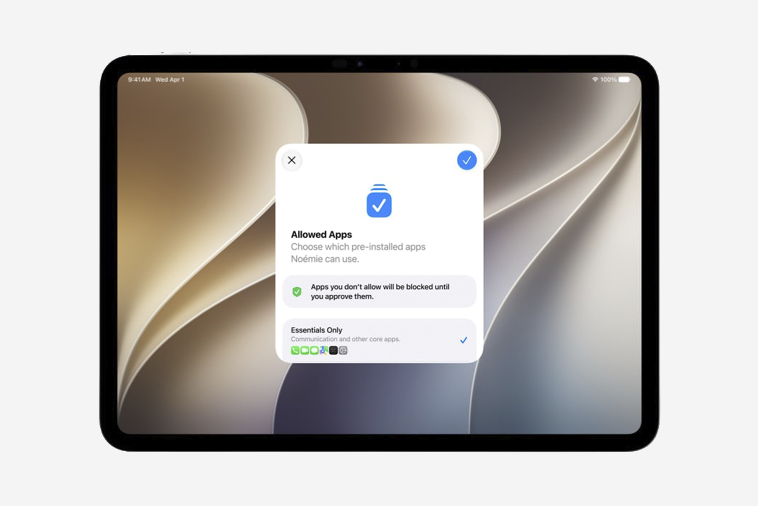На iPhone и iPad нельзя поставить приложения не из App Store, так что ребенок вряд ли сможет обойти ограничение © apple.com
