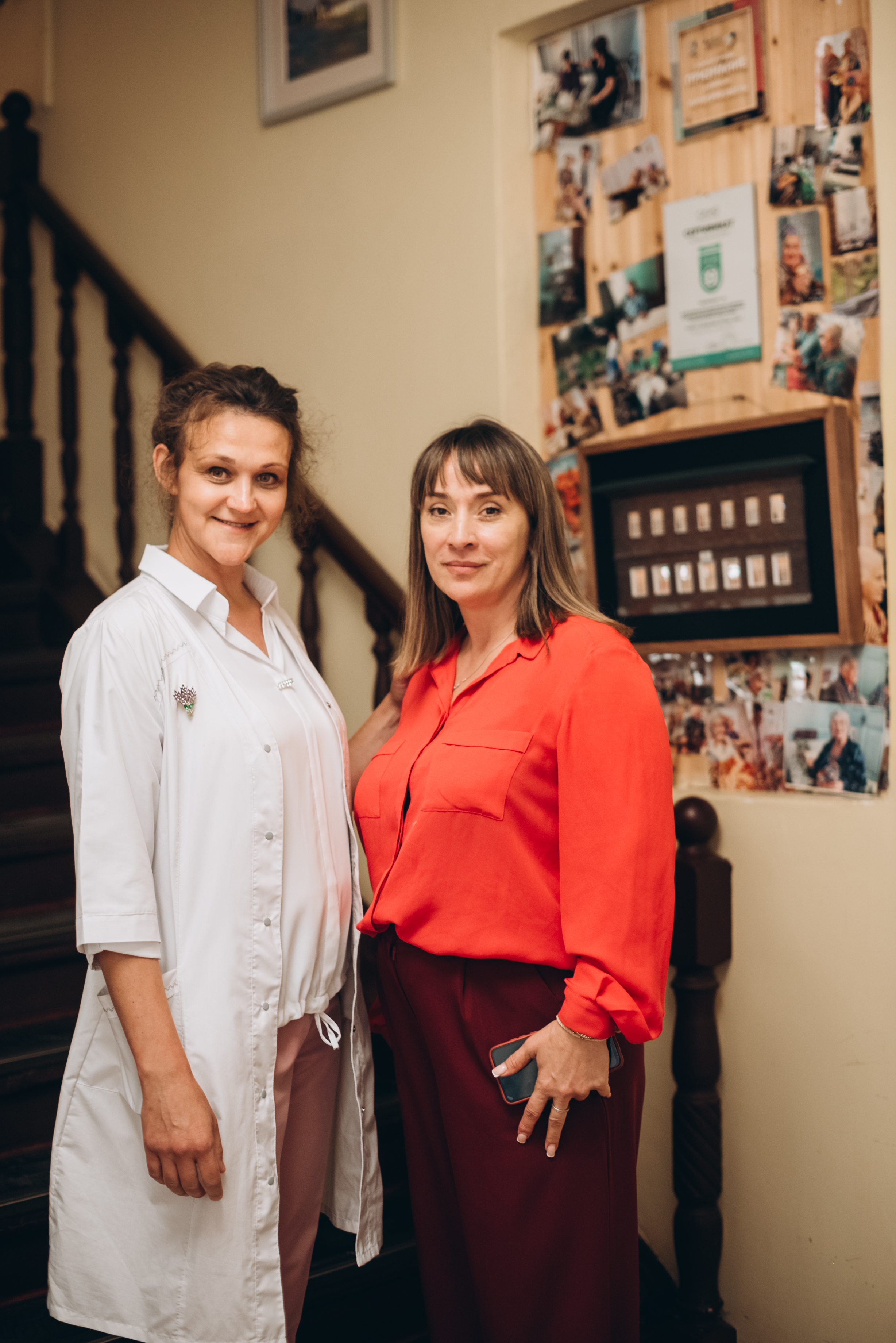 Анастасия (врач) и Светлана (соцкоординатор)