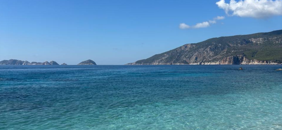 «Очень много русских»: как мы съездили в Турцию и ОАЭ за 490 000 ₽