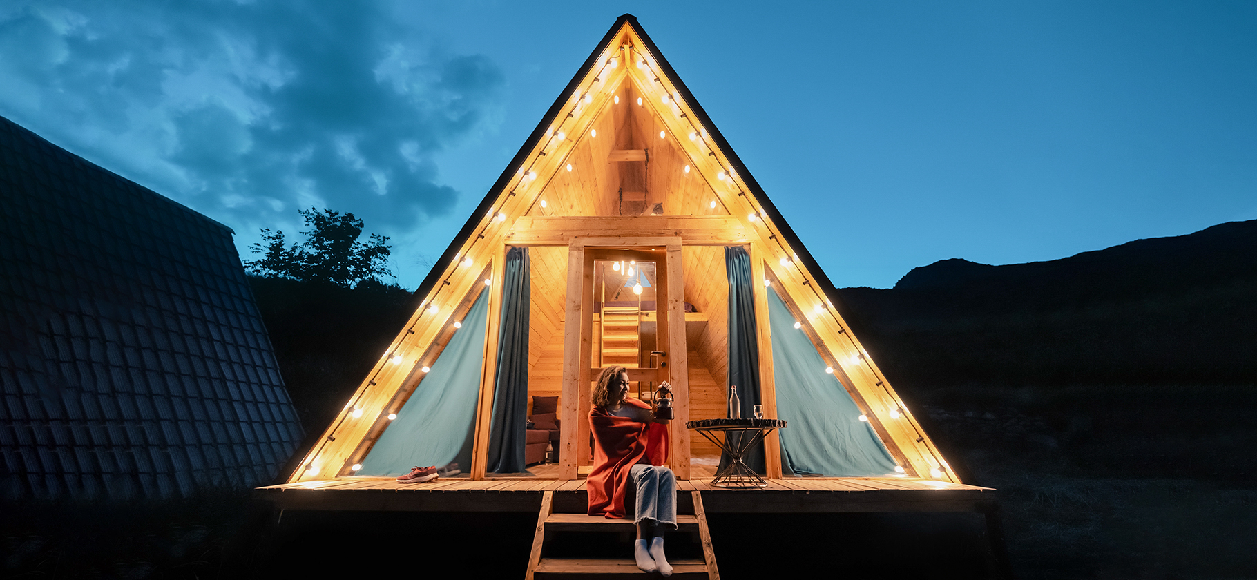 «А-фрейм»: как построить треугольный дом-шалаш