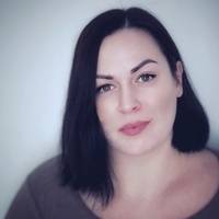 Арина Белова 
