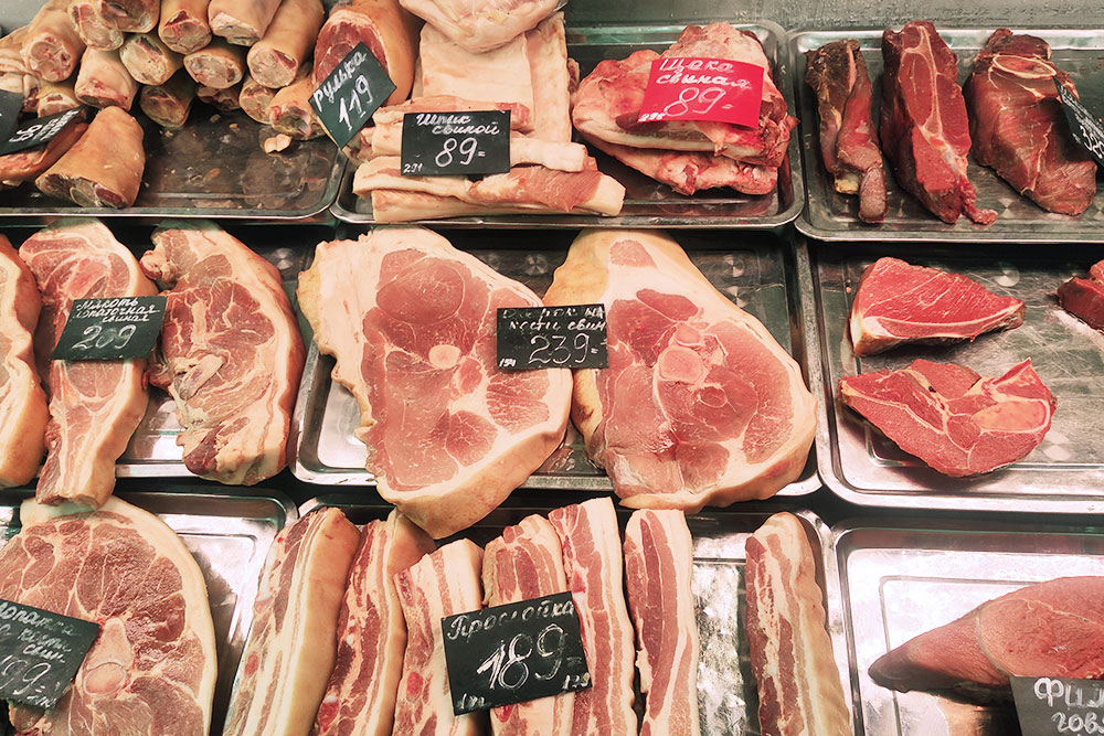 Цены на мясо в одном из местных магазинов