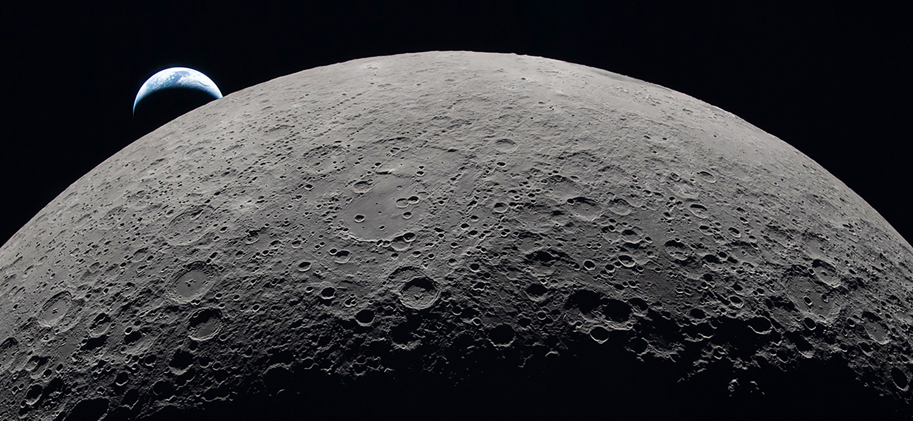 Снимки Земли на Айфон и рекорд удаления от планеты: чем запомнился первый пилотируемый полет к Луне за более чем 50 лет