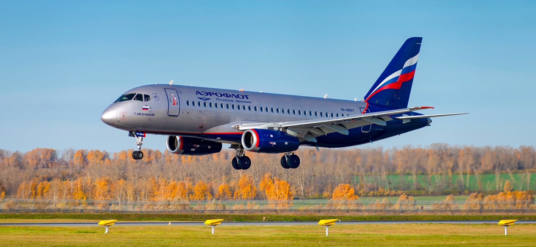 Российские авиа­компании лишатся самолетов SSJ⁠-⁠100​ без господдержки замены двигате­лей — глава «Аэро­флота»