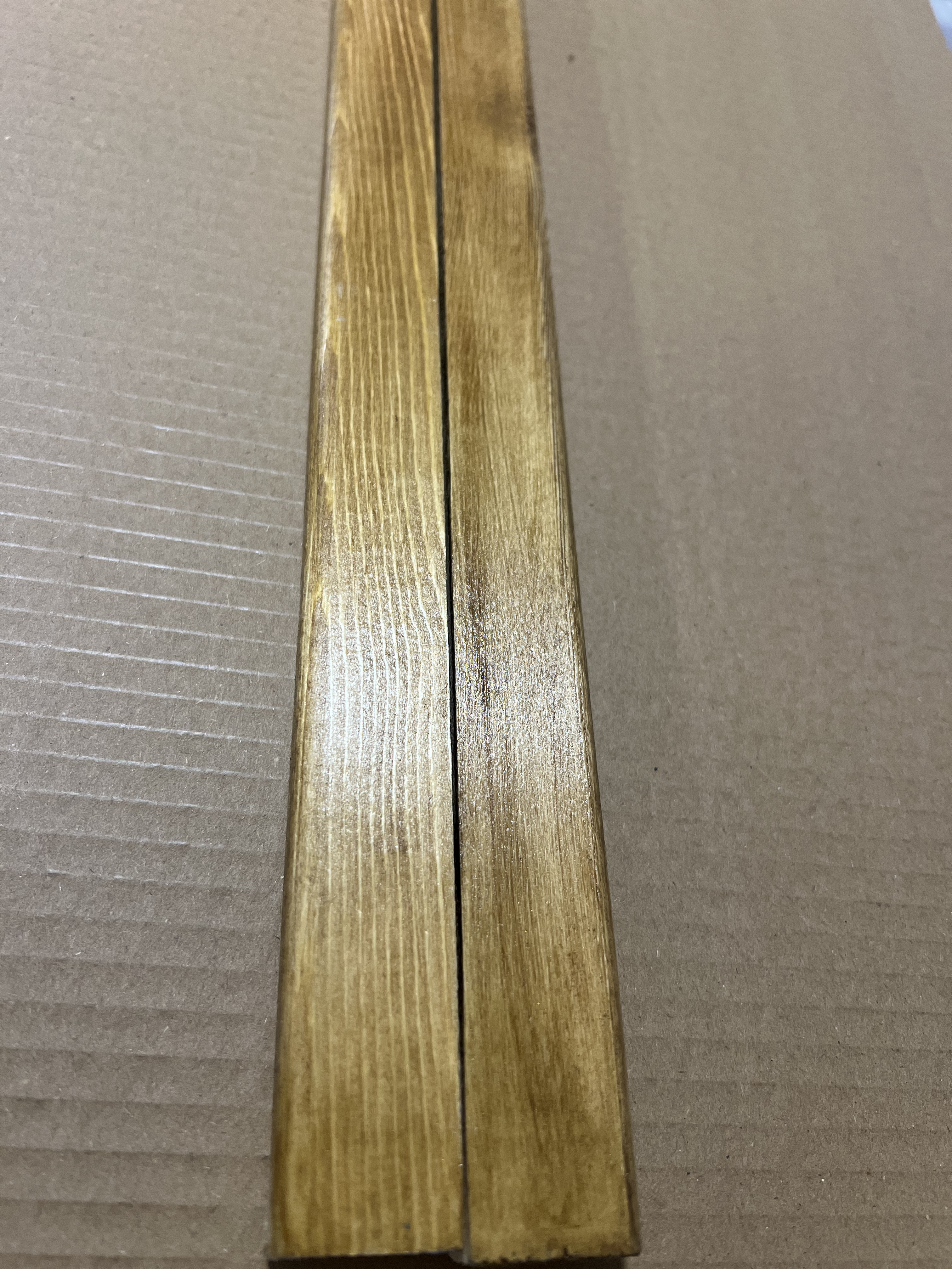 Доска, покрытая лаком