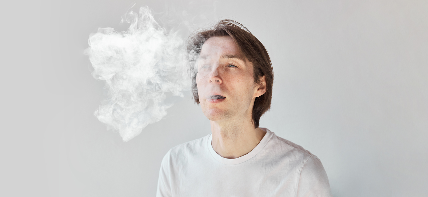 Как избавиться от неприятного запаха изо рта и сколько это стоит