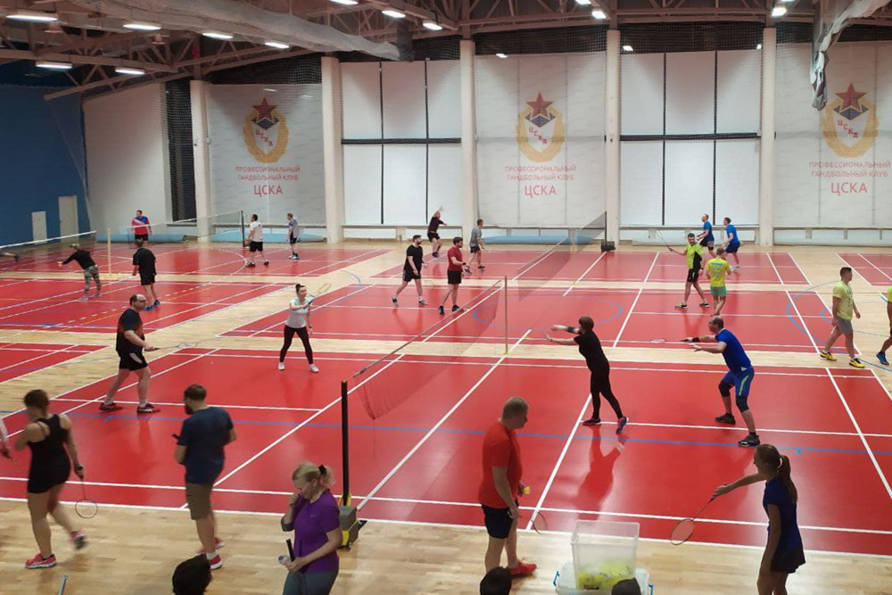Зал World Gym в Красногорске во время соревнований