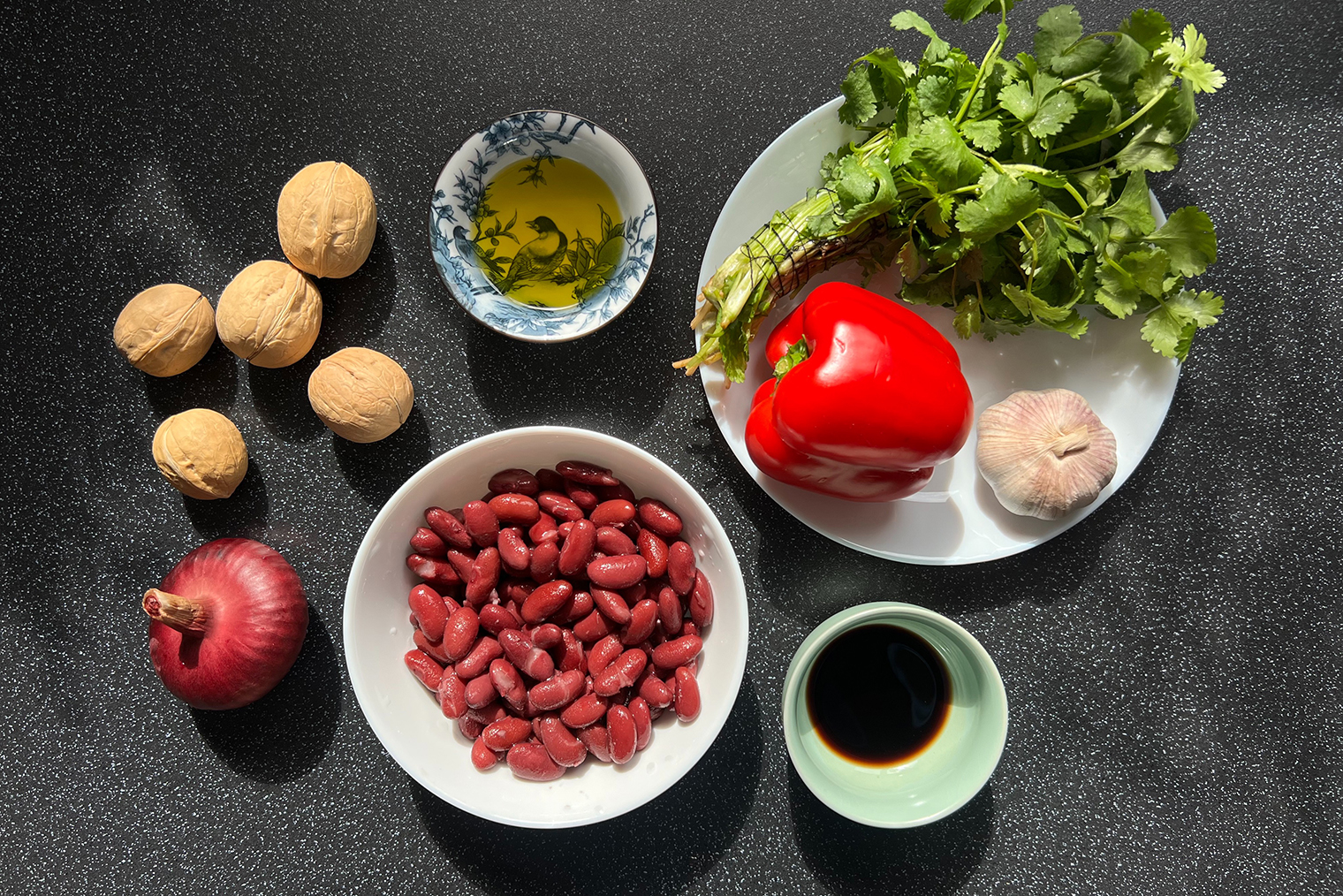 Ингредиенты для салата с красной фасолью