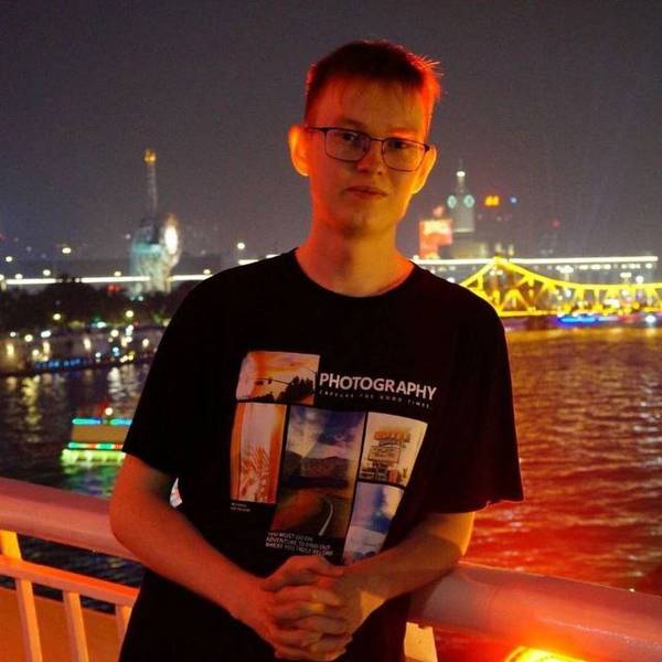 Артур Семёнов 