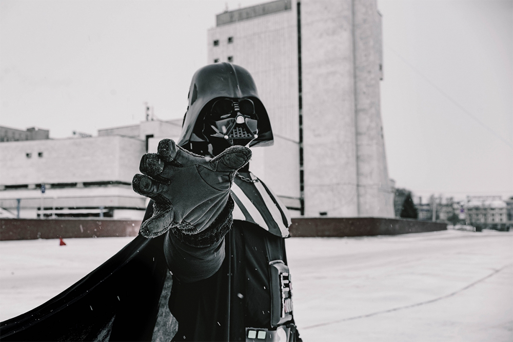 По мотивам интернет⁠-⁠мема местные фотографы даже устроили тематическую фотосессию со «Звездными войнами». Источник: na‑svyazi.ru