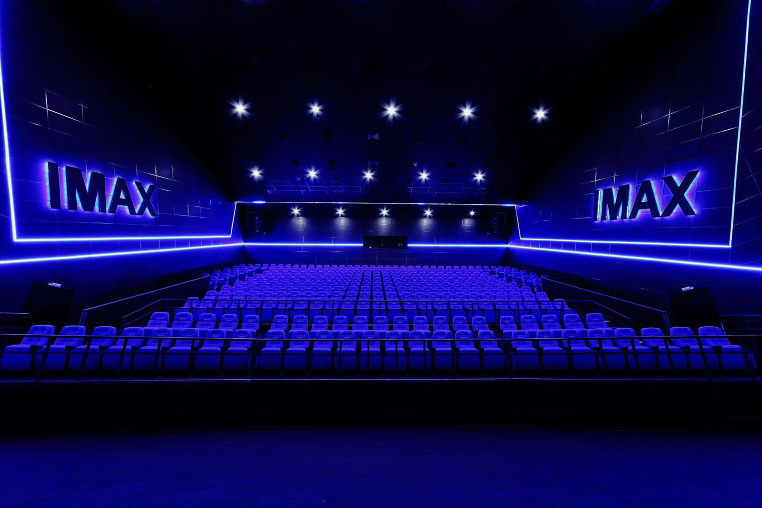 Так выглядит IMAX-зал в кинотеатре сети «Синематика». Фото: «Синематика Кыргызстан»