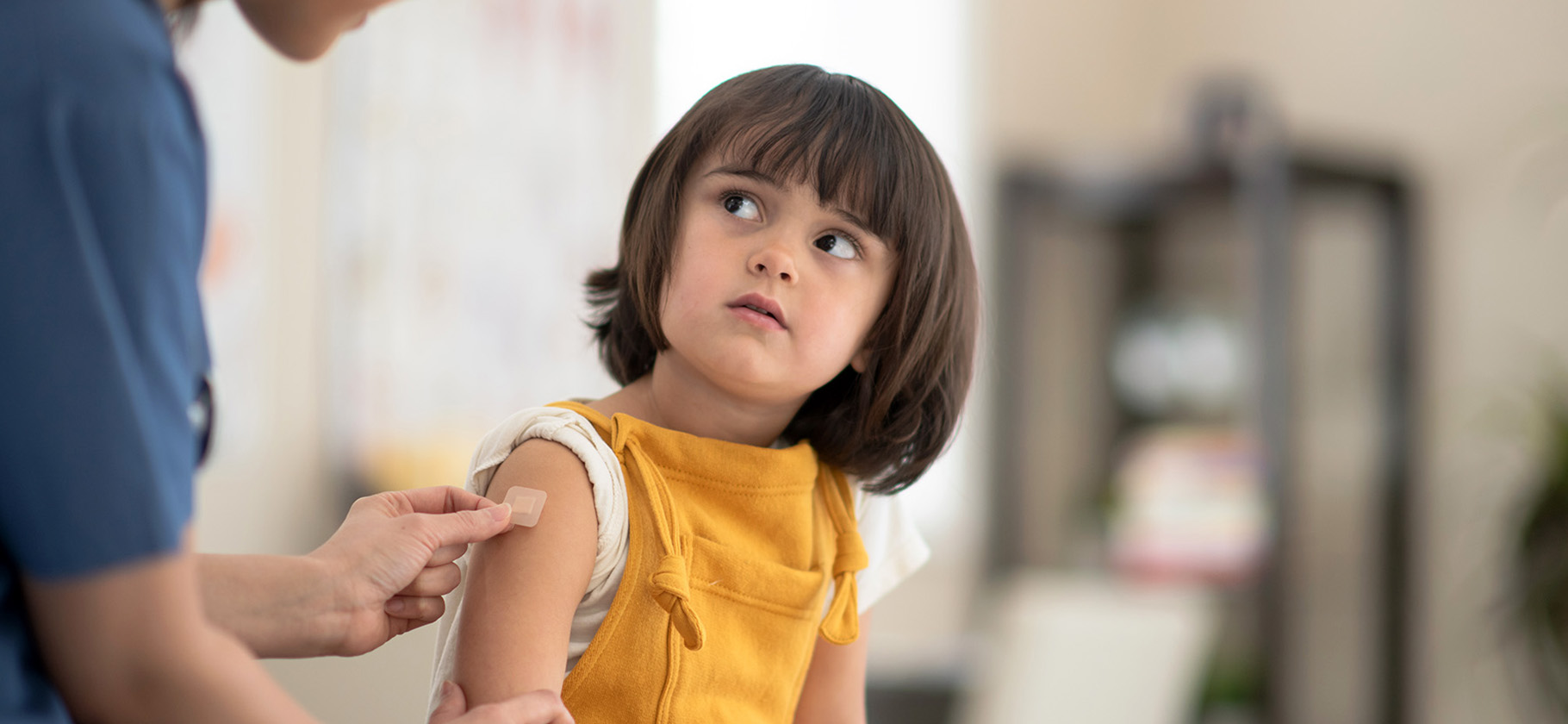 Как сделать вакцинацию комфортнее для ребенка: 8 советов педиатра