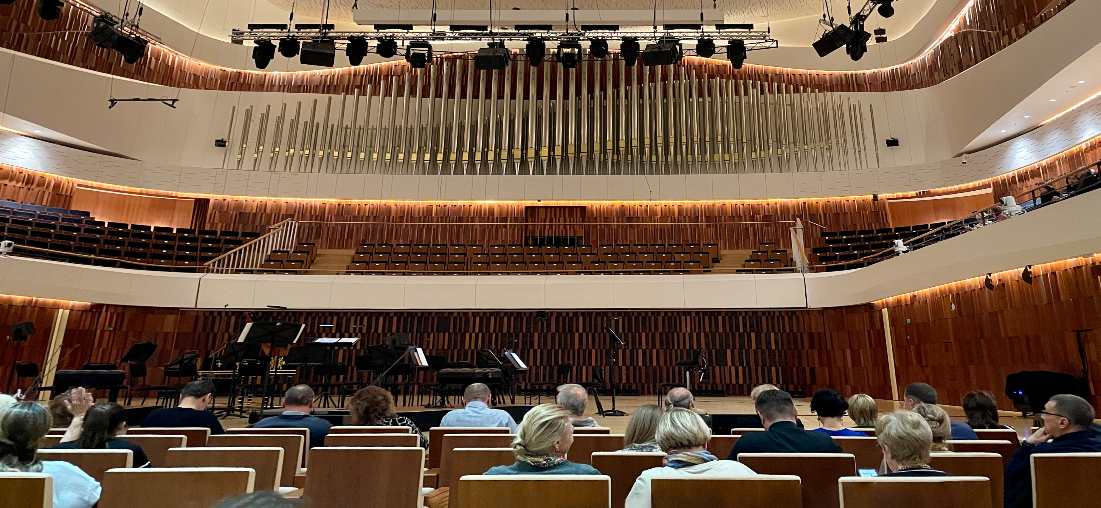 Я побывала на концерте «Гранд-турнир» в МКЗ «Зарядье» осенью 2025 года