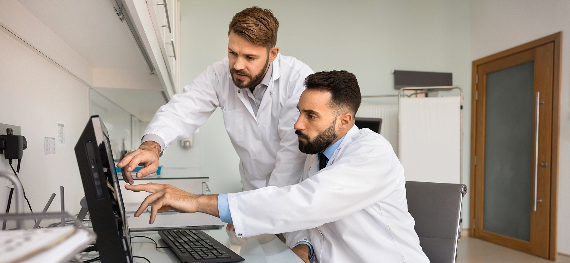 Минздрав утвердил сроки наставниче­ства для медицин­ских специально­стей