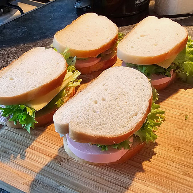 Сделала бутерброды
