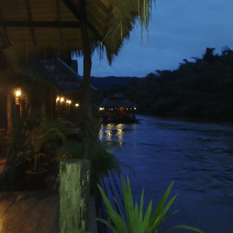 Плавучий отель в Таиланде. Как же было классно спать под плеск воды и легкое покачивание!