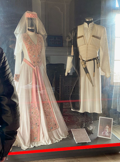 Этнографический музей в Тбилиси. Невероятной красоты свадебные костюмы