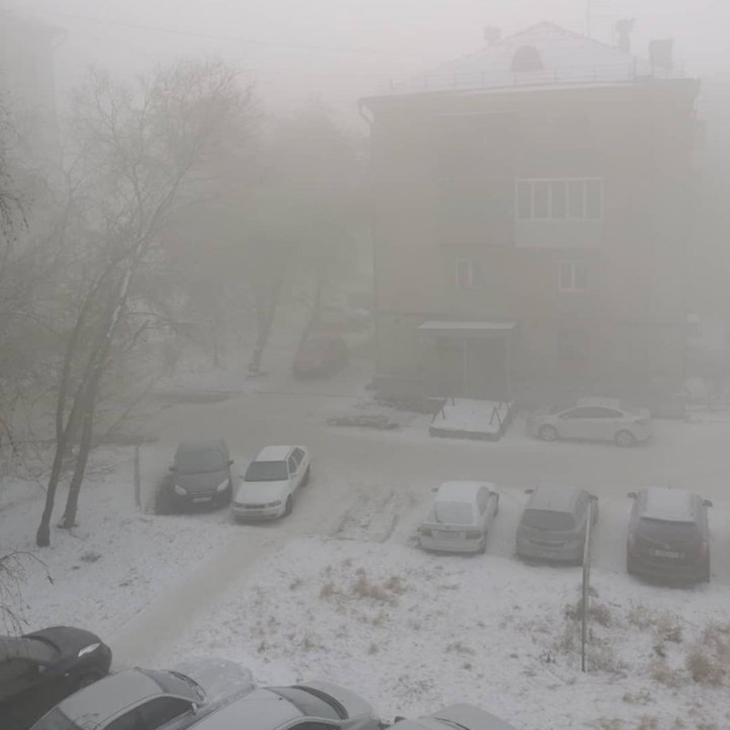 В таком «тумане» мы живем с середины ноября. Его прозвали «балабановским» — в честь горе⁠-⁠журналистки, которая сказала Путину, что все хорошо