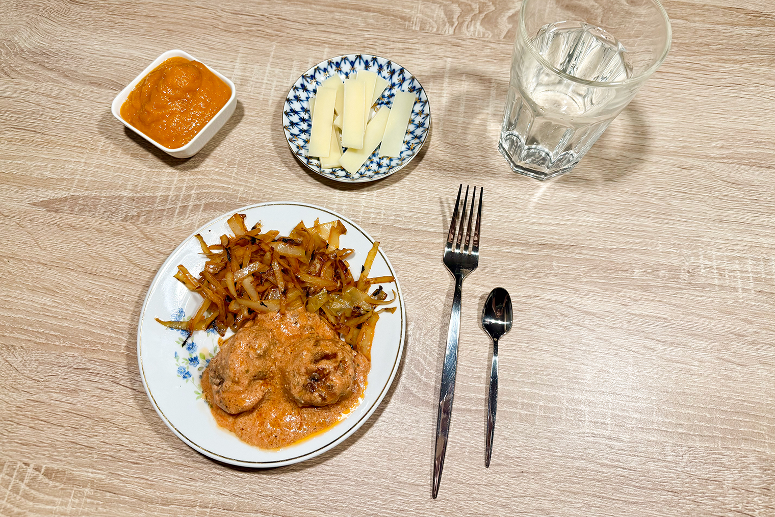 Пробую ежики на ужин. Вкусно