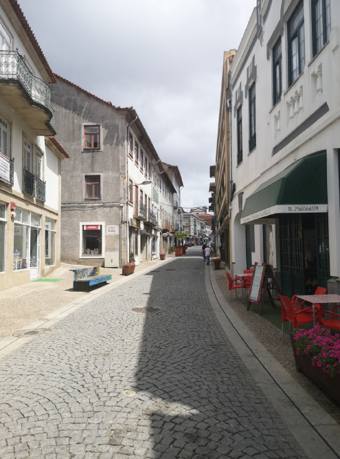 Типичные улочки в португальской глуши