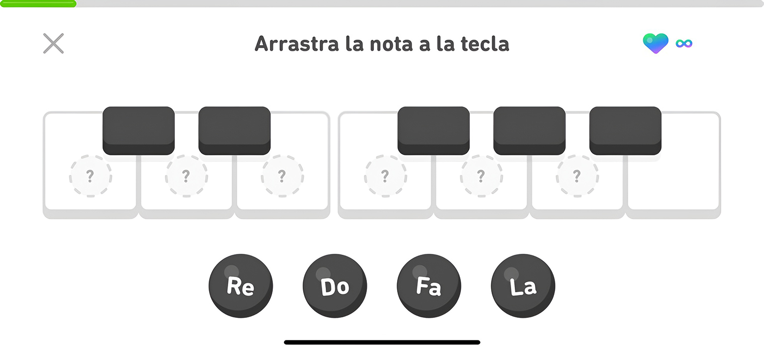 Я хорошо знаю испанский, потому музыка в «Дуолинго» у меня на этом языке. В этом упражнении просят расположить ноты по клавишам
