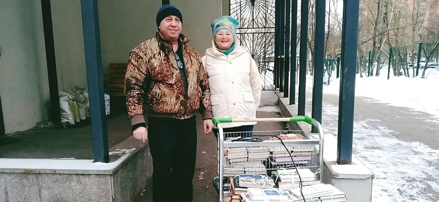 «Люди радуются даже одной интересной книге»: как волонтеры помогают сельским библиотекам