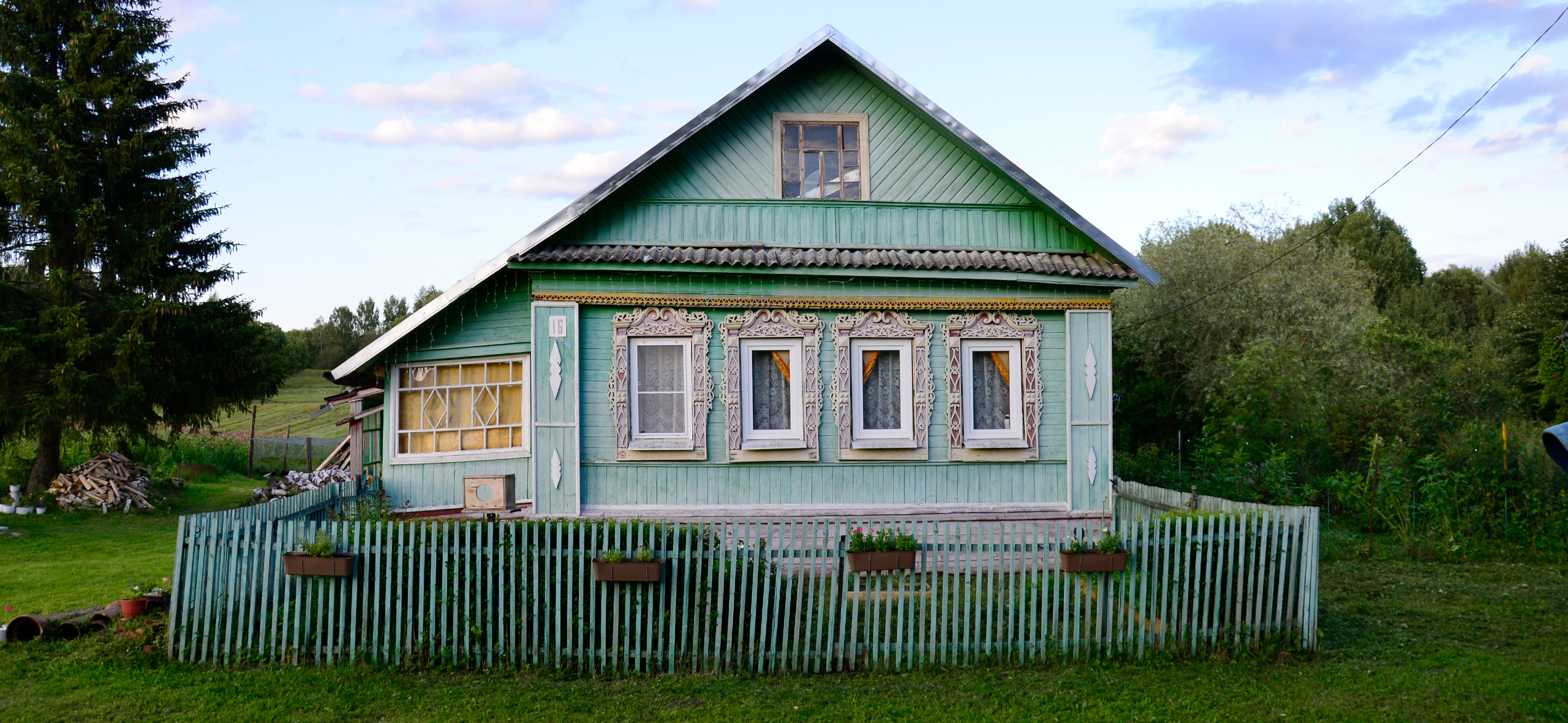 Мы купили 100-летний дом в деревне за 650 000 ₽ в трех часах езды от Москвы