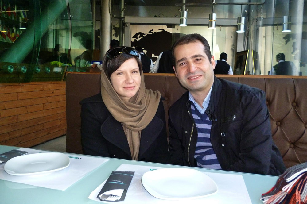 Мы с мужем в ресторане Mellal на нижнем этаже моста Табиат