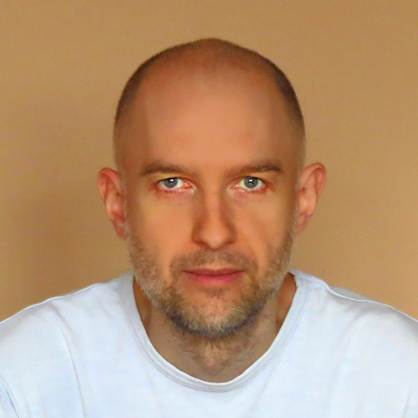 Михаил Наумов 