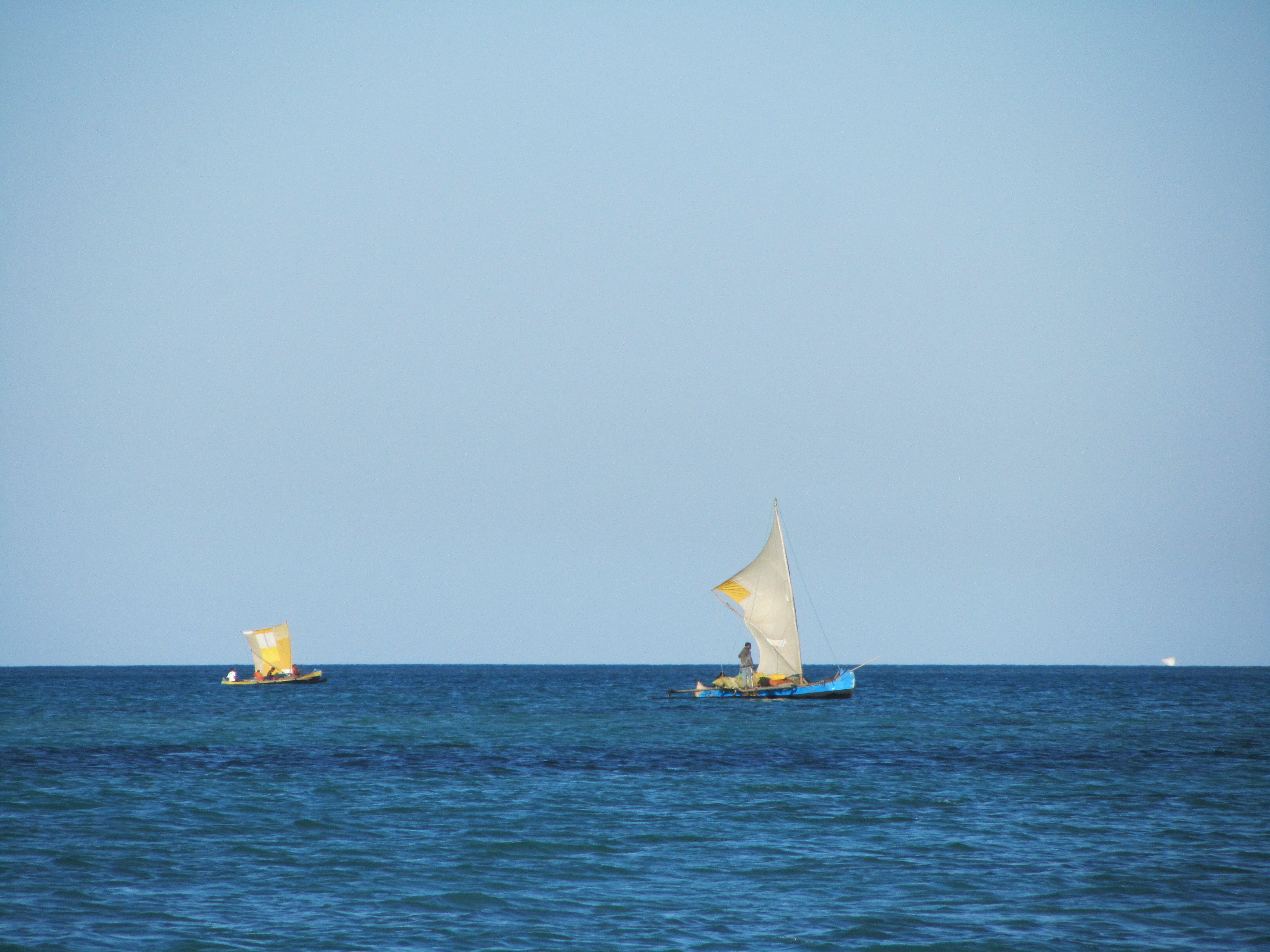 Рыбаки в море