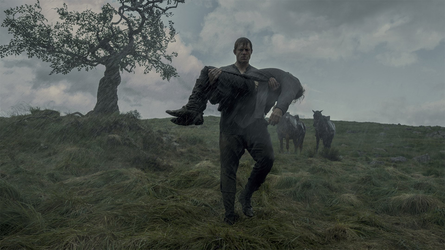 Дункан хоронит бывшего сюзерена просто в голом поле — ведь за всю жизнь тот так и не обрел ни земли, ни статуса