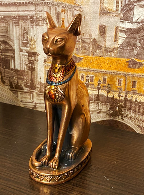 Египетская кошка на память