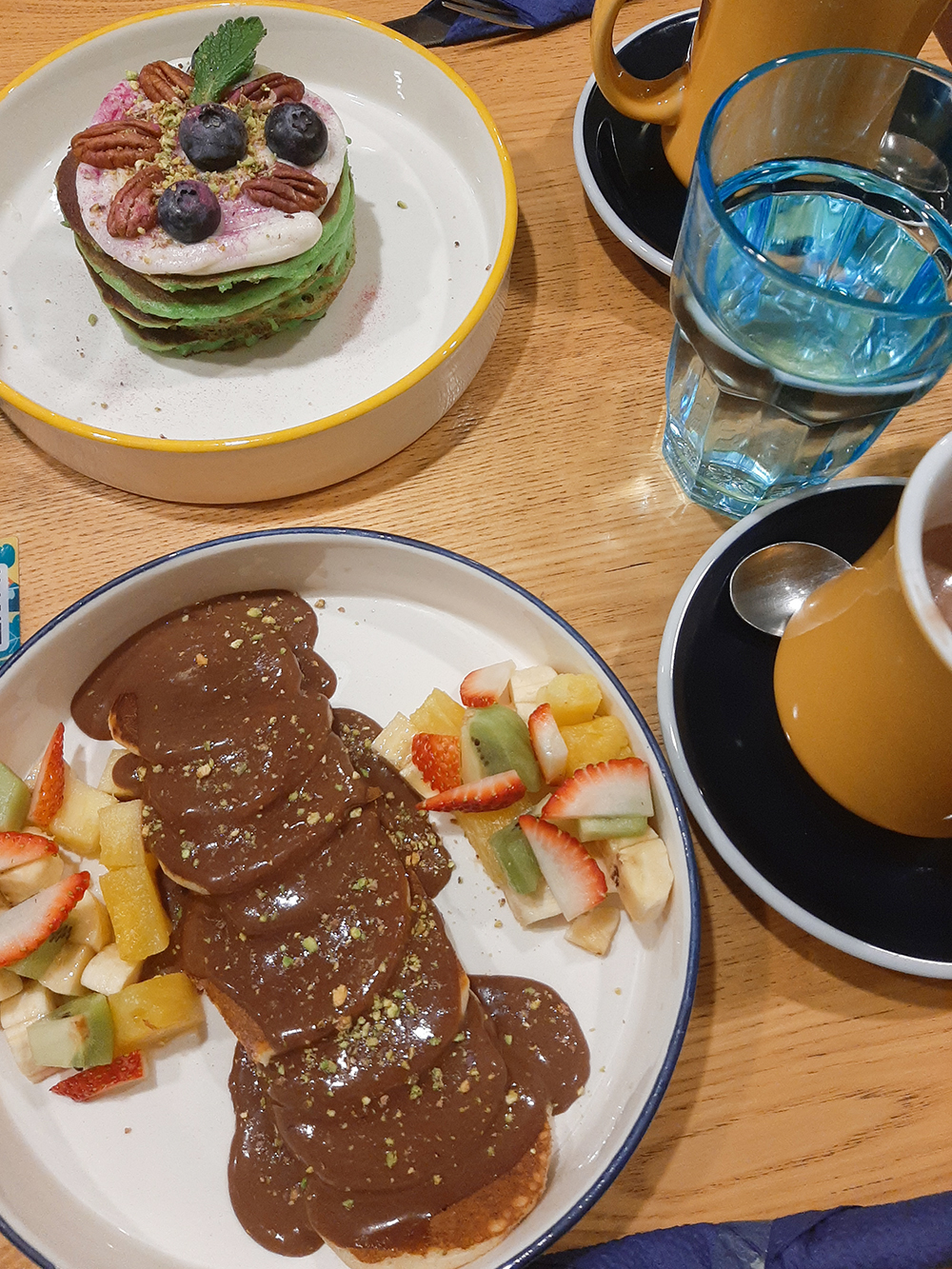 В кафе Breakfast Unit можно съесть панкейки не только на завтрак, но и на ужин