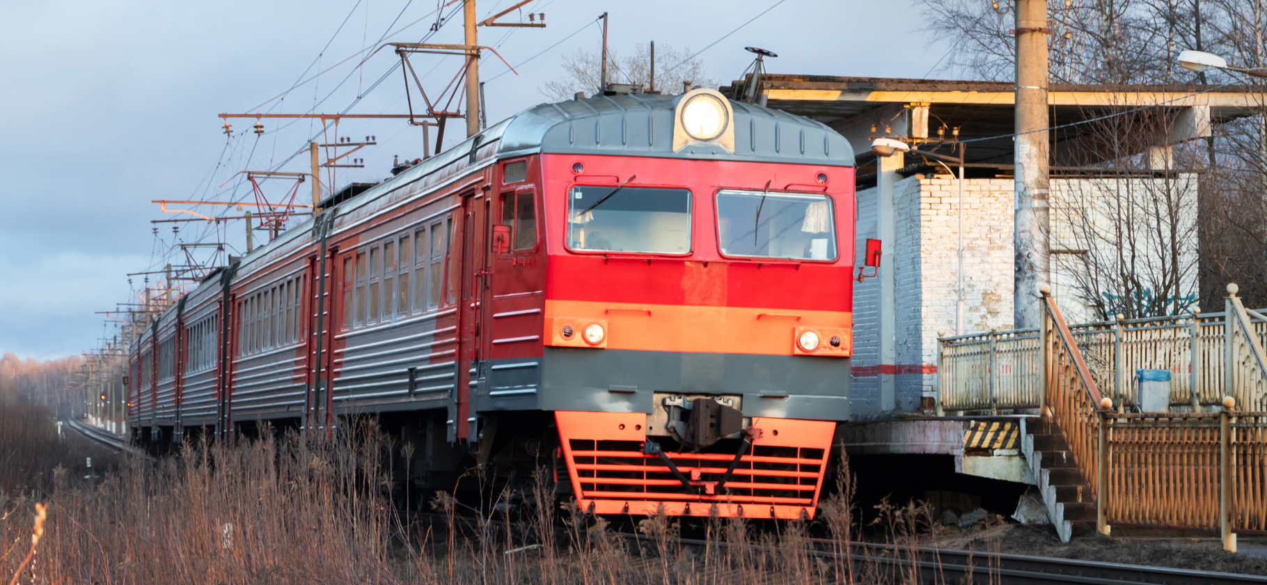 «Самый смак — это туалеты»: 4 причины, по которым раздражают электрички