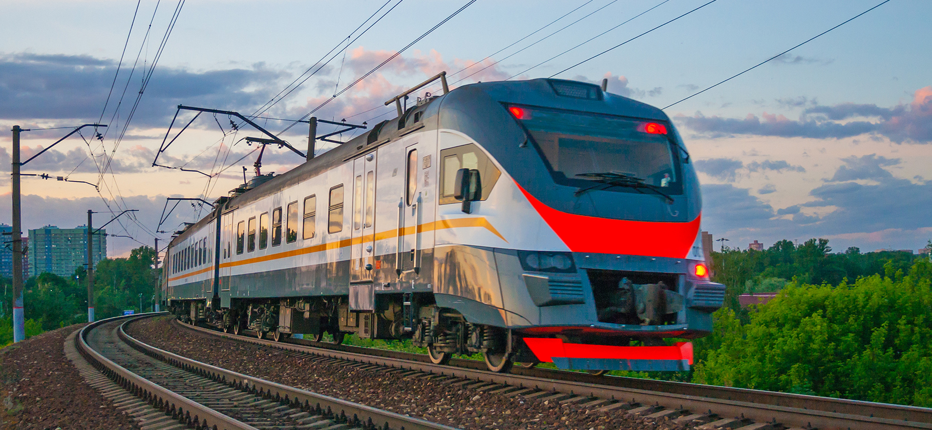 Между Россией и Беларусью запу­стят новые элек­трички с 2 апреля