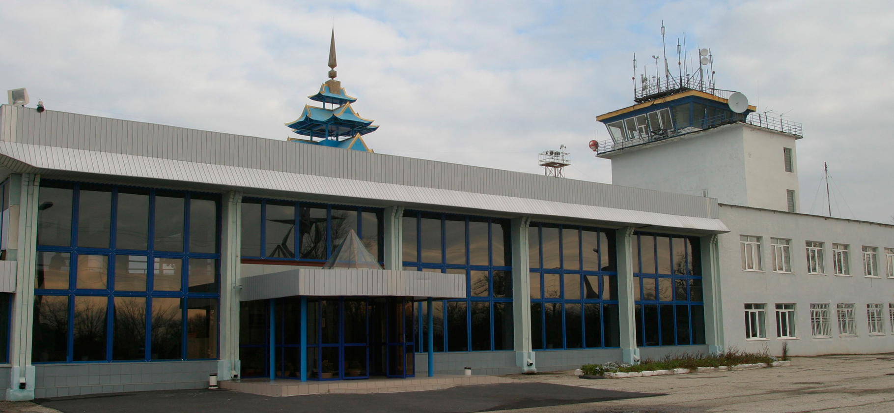 Аэропорт Элисты возобновит работу с 3 мая