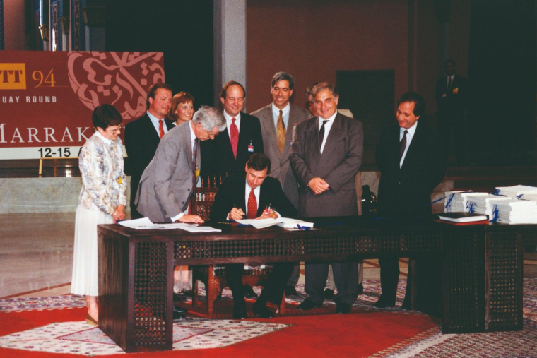 Подписание Марракешского соглашения в апреле 1994 года. Источник: wto.org