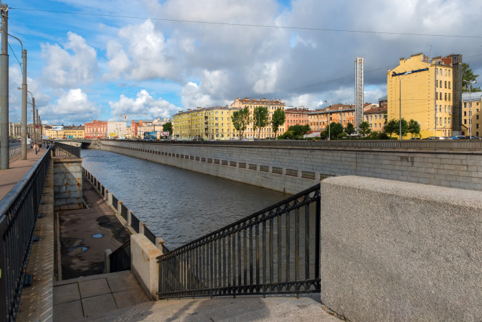 Сейчас Лиговка, как называют в Петербурге Лиговский проспект, перестала быть криминальным районом. Фото: Pukhov K / Shutterstock