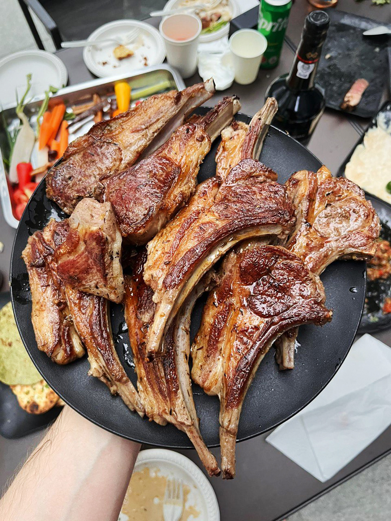 Приготовили корейку баранины — только в Сингапуре я полюбила это мясо