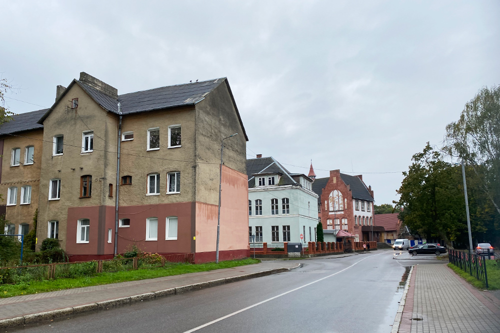 В городе много домов в немецком стиле