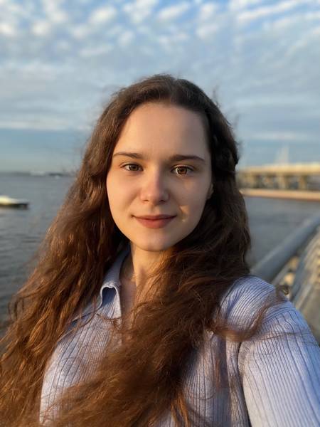 Анастасия Мухина 