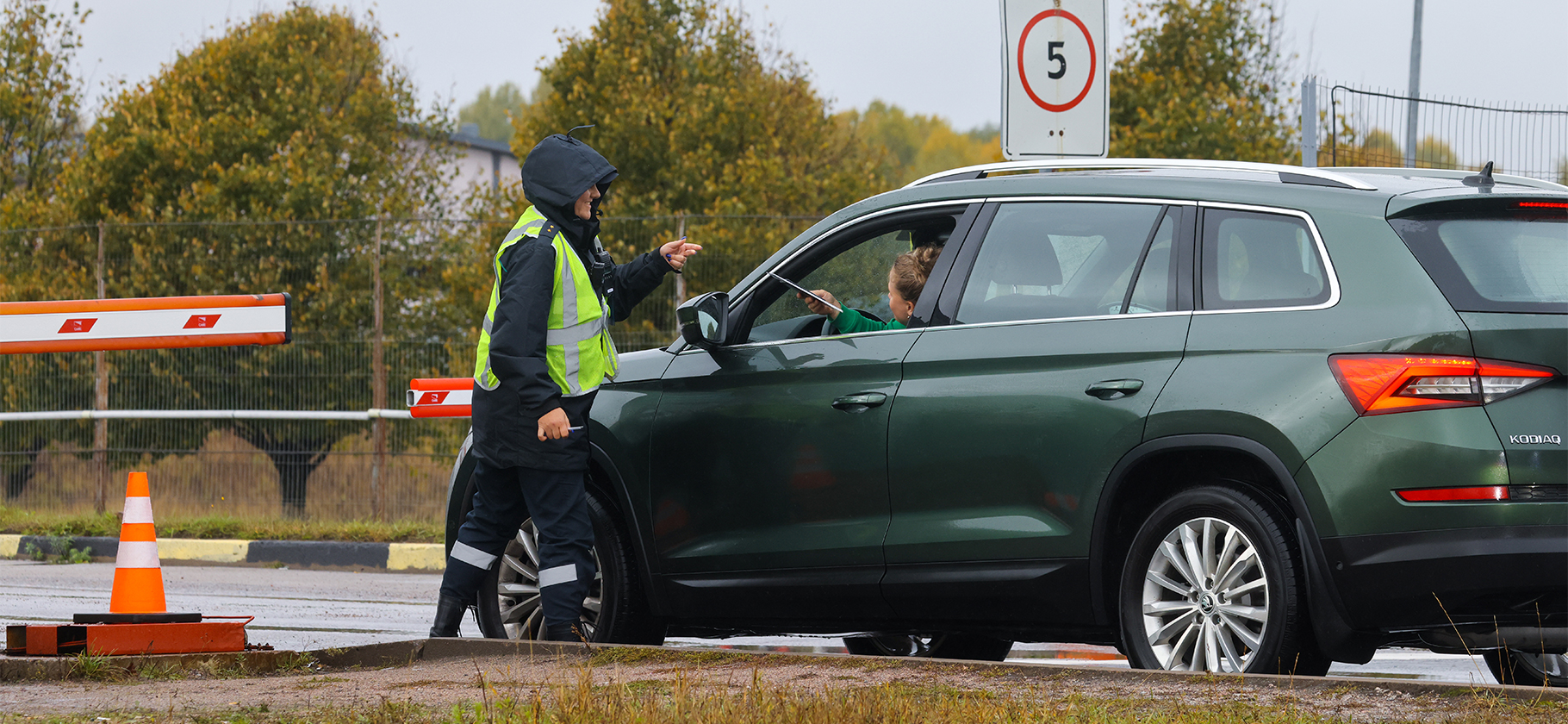 Финляндия запретила въезд автомобилей с российскими номерами c 16 сентября