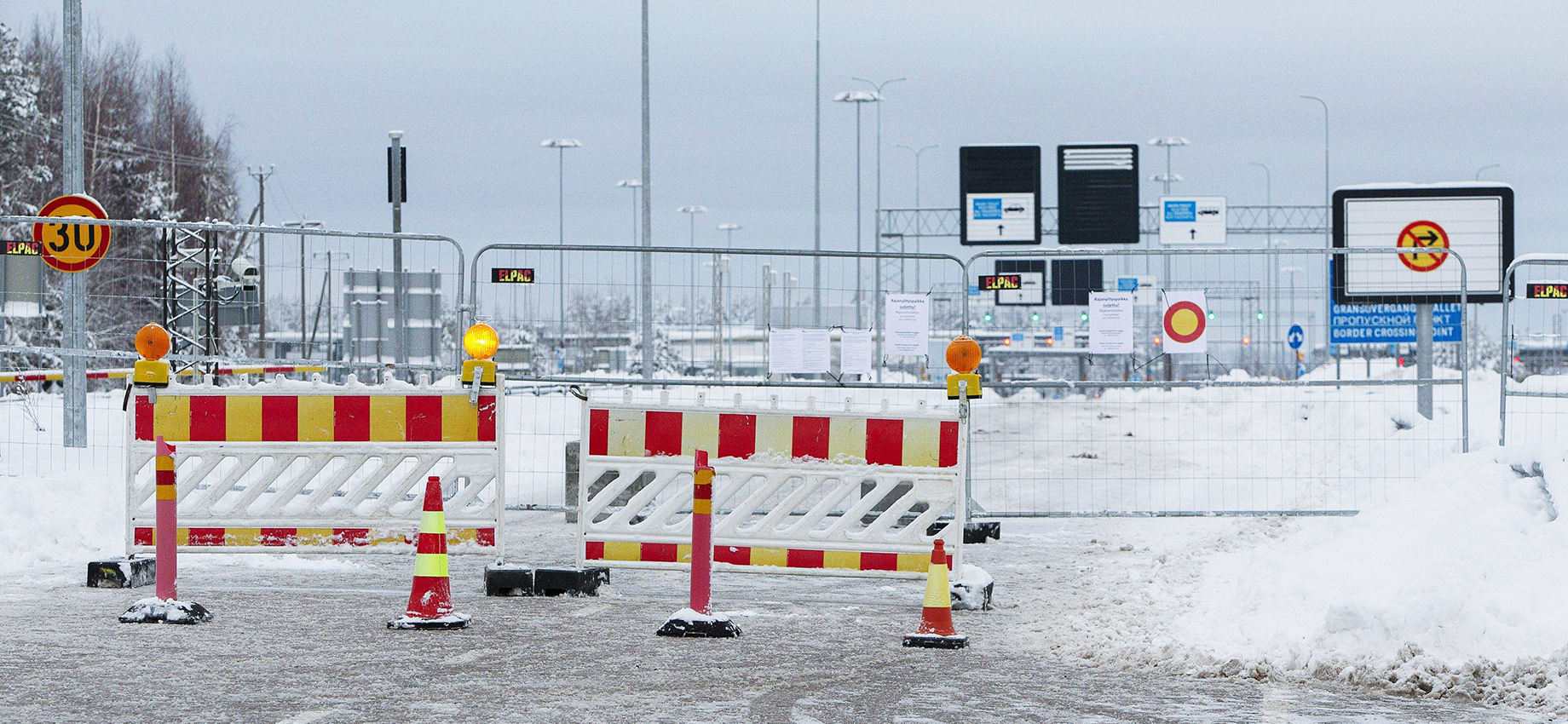 Финляндия продлила закрытие сухопутной границы с Россией до 11 февраля