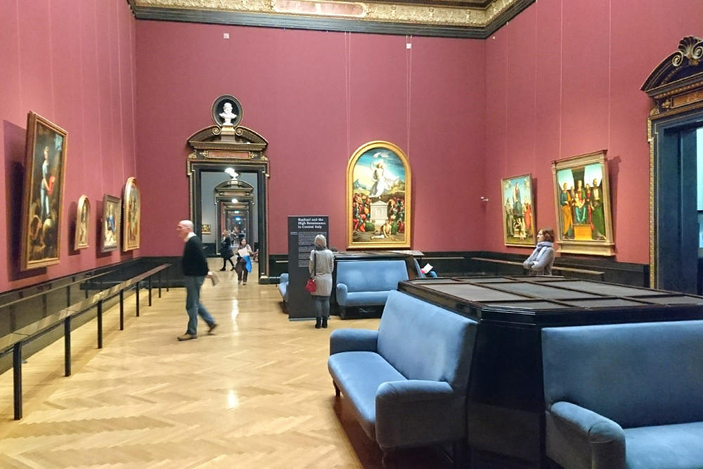Один из залов Kunsthistorisches Museum — такой стиль интерьера нам нравится