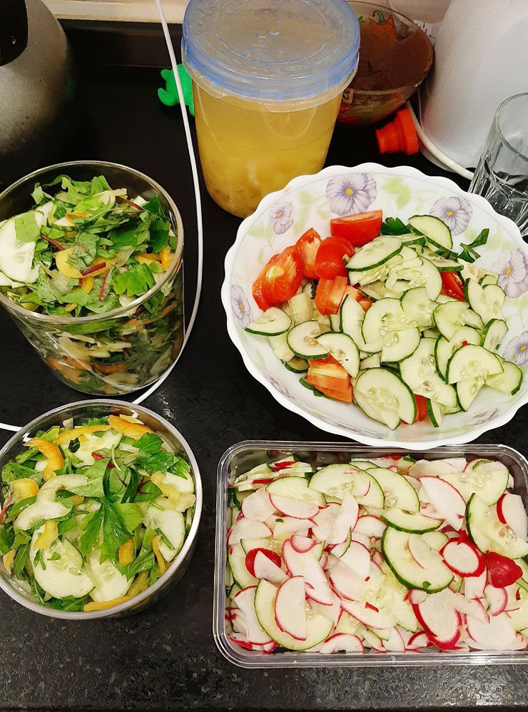 Так выглядят заготовки для трех овощных салатов на неделю