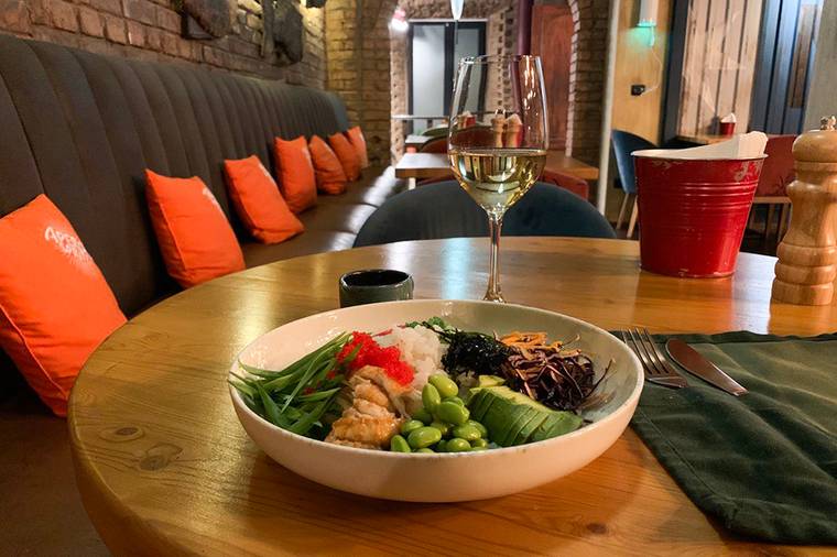 вирхилио мартинес olluco. вайт рэббит ресторан москва. лучшие рестораны 2023. гостиница астория rocco forte. ресторан пенза москов бар.