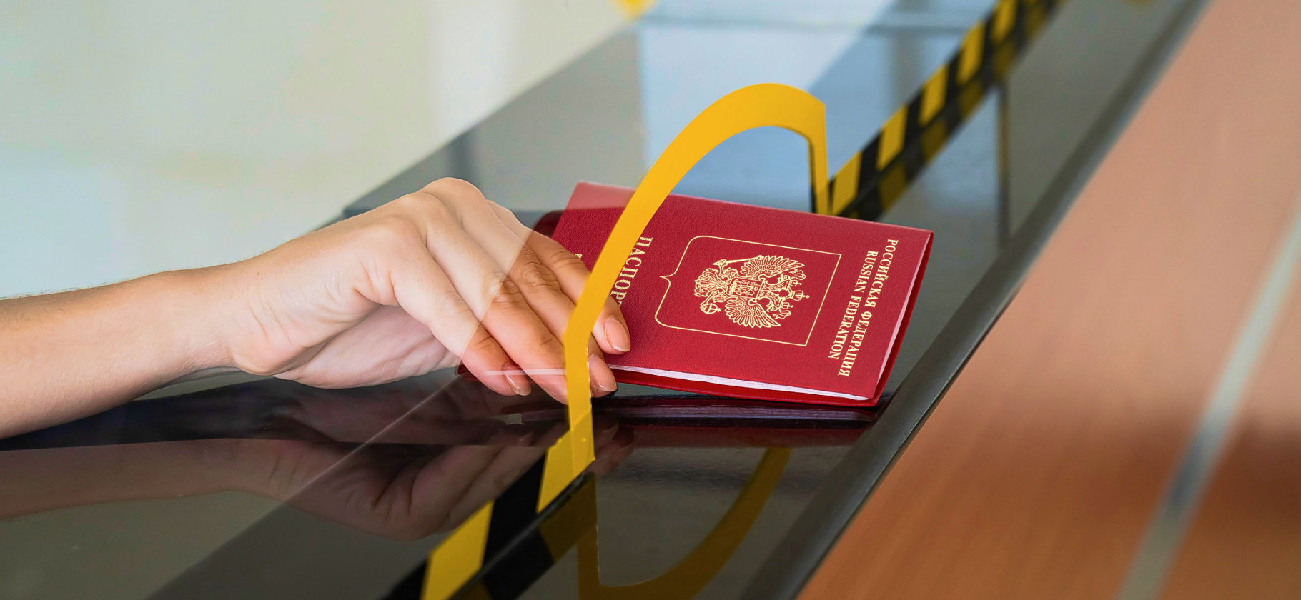 «Консул сам позвонил мне на мобильный»: 3 истории о получении шенгенской визы за границей