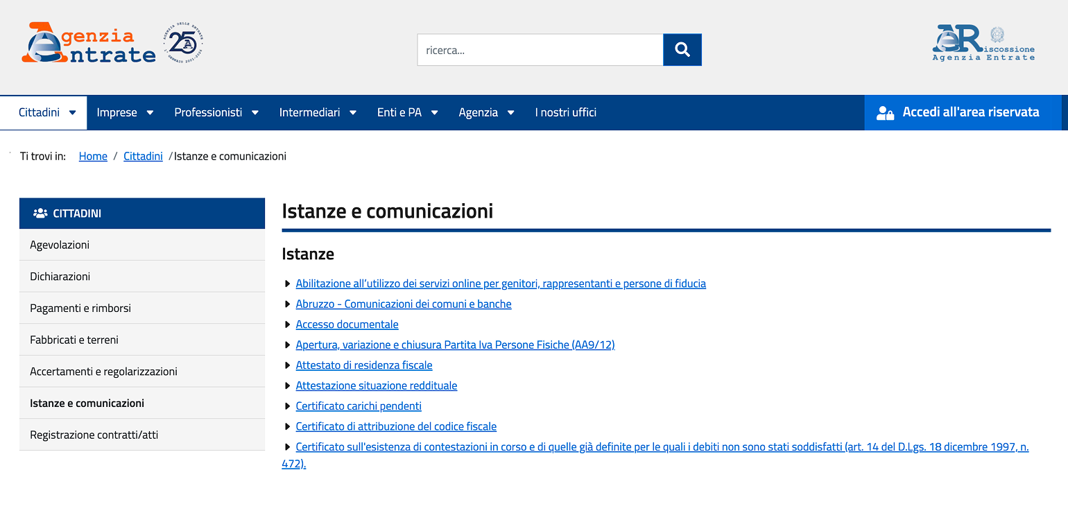 На сайте Налоговой службы размещен перечень услуг и предоставляемых документов. Одни доступны онлайн, другие — только при обращении в офис. © agenziaentrate.gov.it