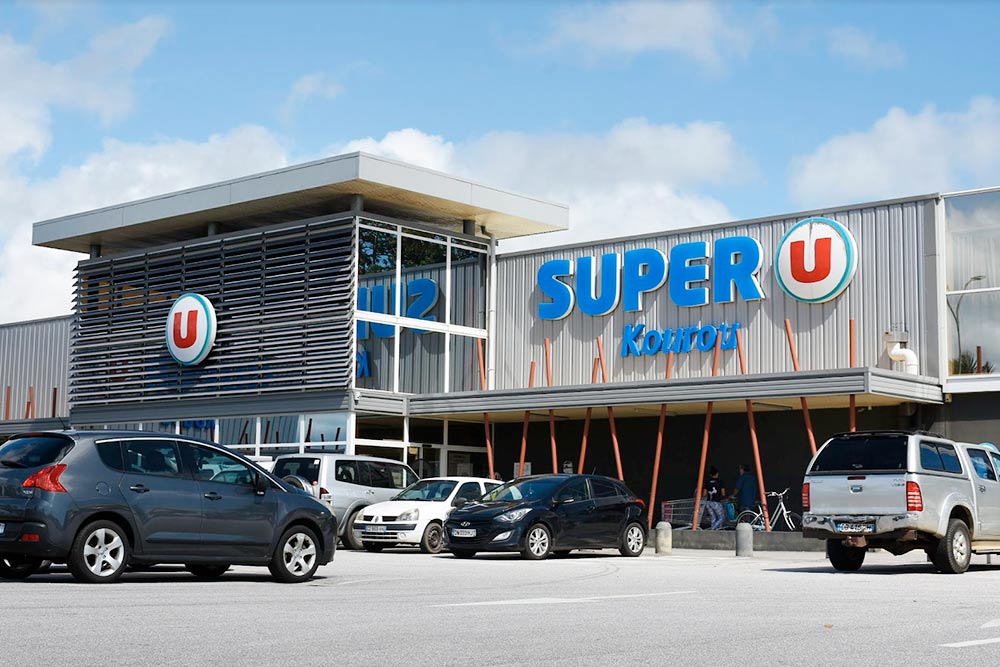 Супермаркет «Супер Ю» в Куру