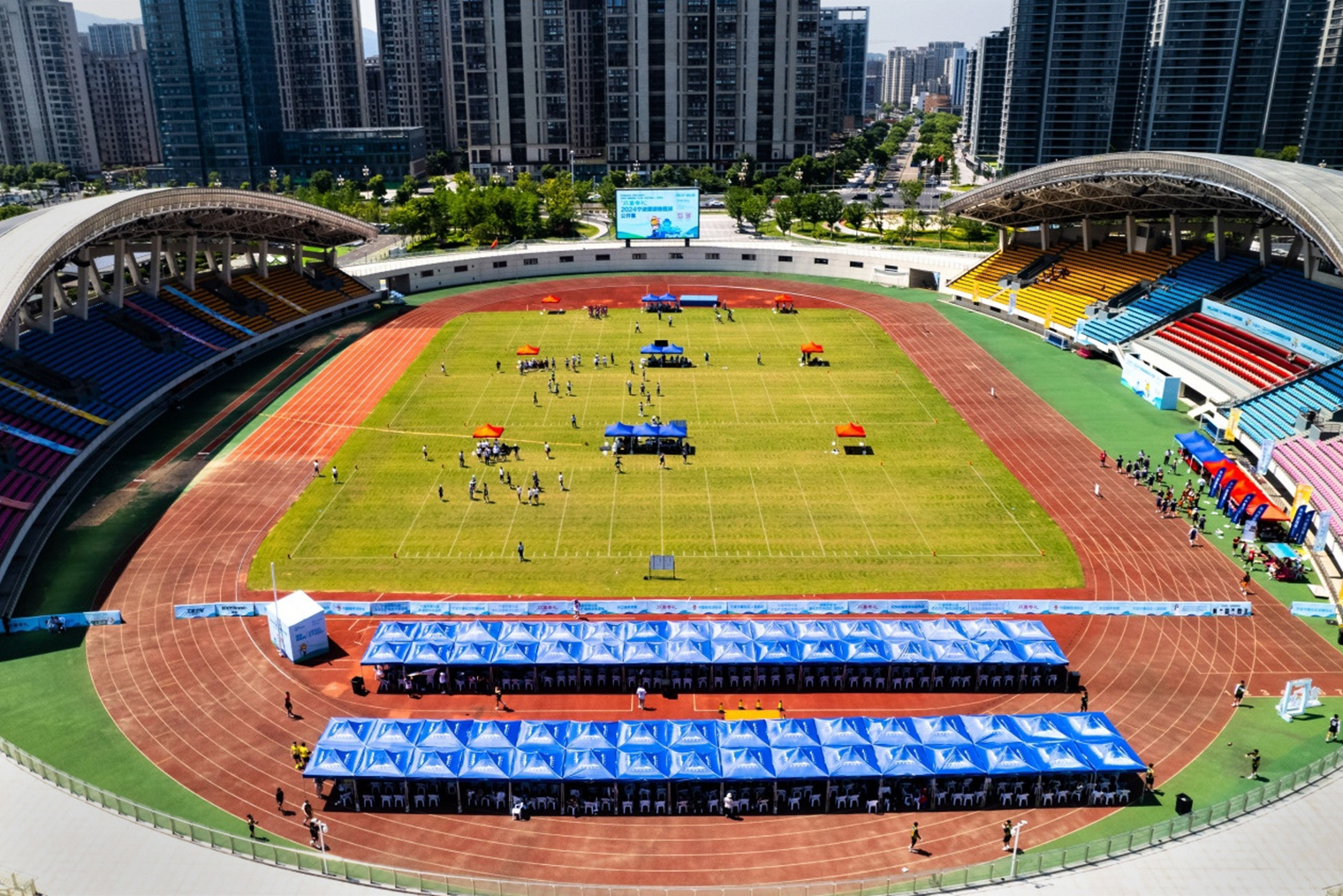 Стадион Fenghua Sports Centre. Фото: личный архив